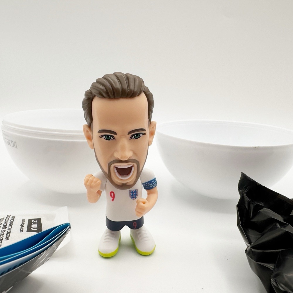 Zuru Ballers 2026 FIFA World Cup RARE Soccer Harry Kane England Figure
